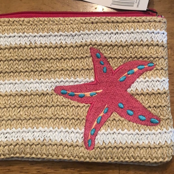 NWT Vera Bradley wristlet - Picture 6 of 6